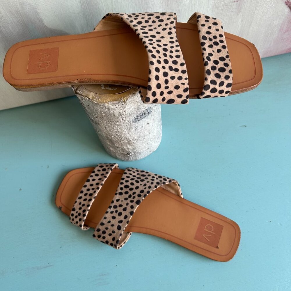 Dolce Vita DV Leopard Print Bryn Asymmetrical Slide Sandals Size 8.5 - Picture 11 of 11